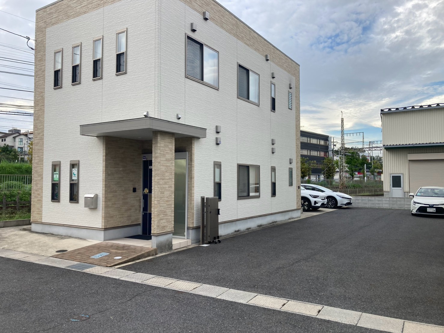 LINE_ALBUM_本社写真_260925_29